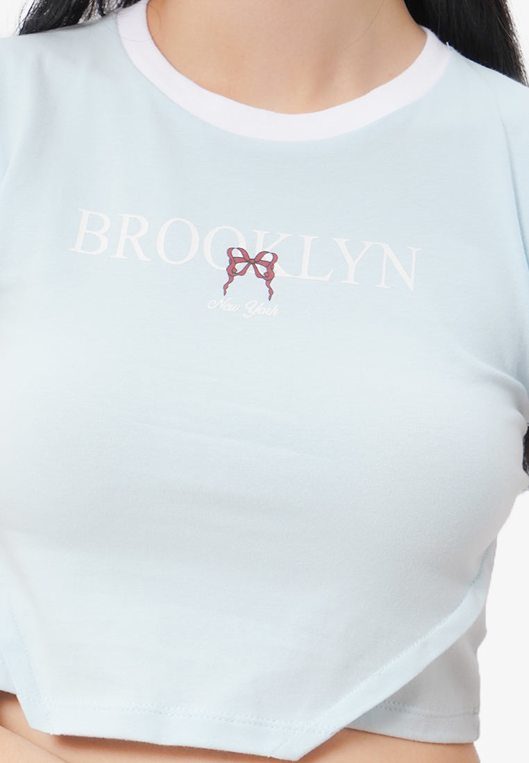 Contrast Neck Cropped T-Shirt L.Blue