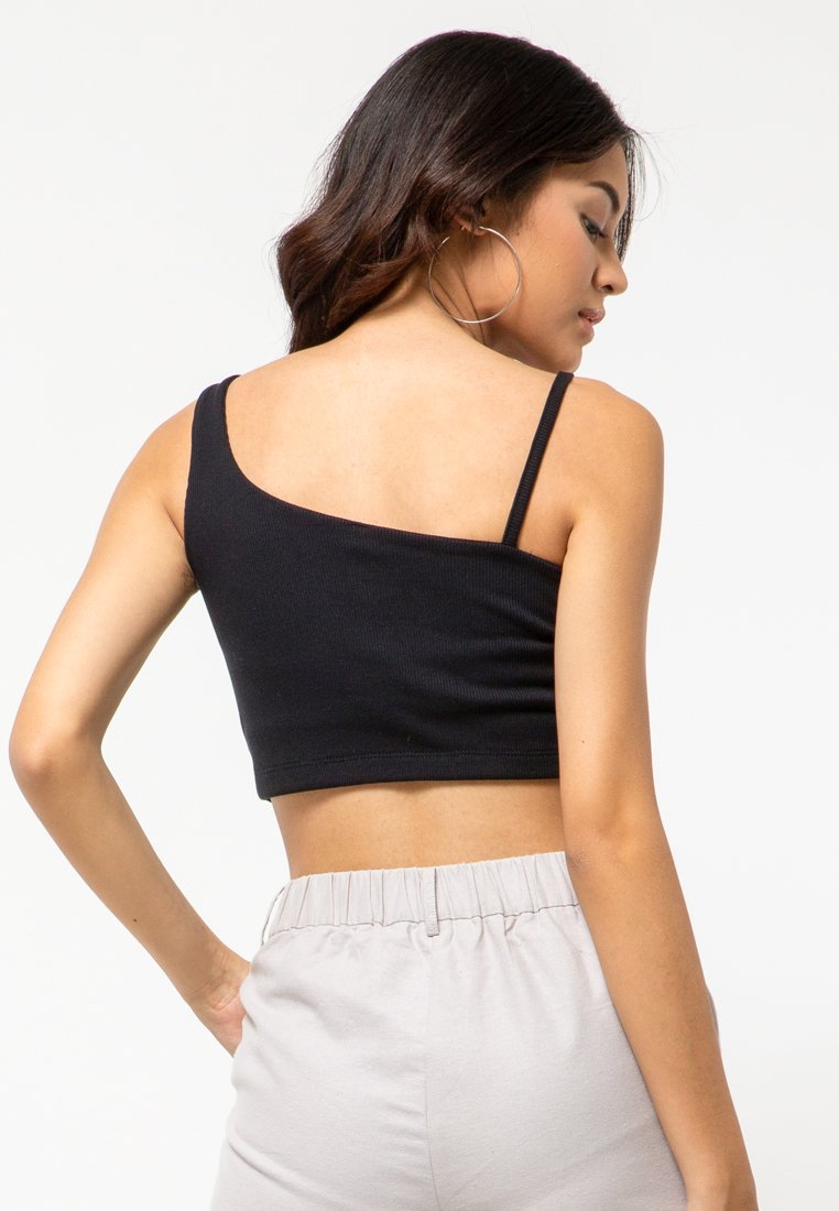 Black Ring Crop Top