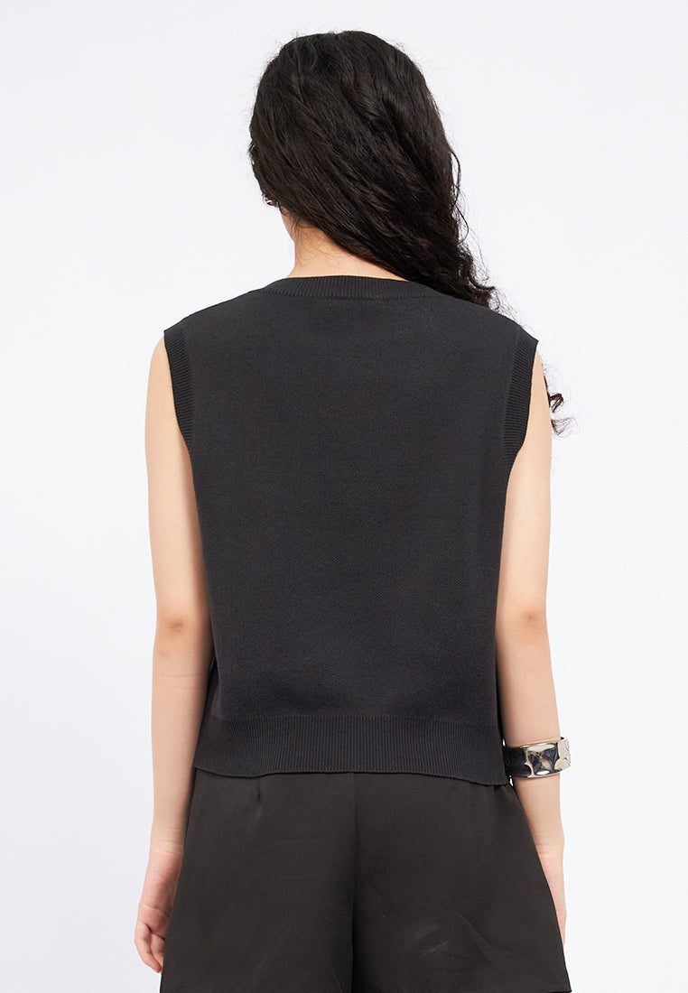 Round Neck Floral Sleeveless Knit Top