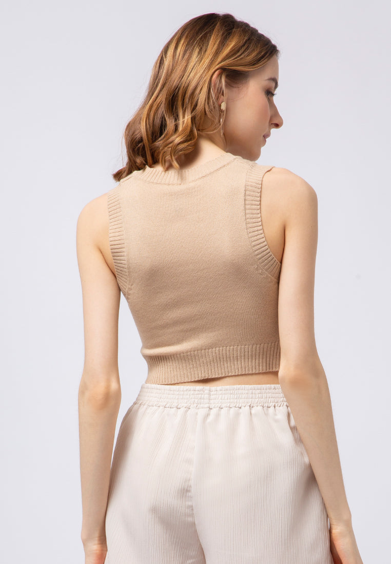 Argyle Patterned Crop Vest