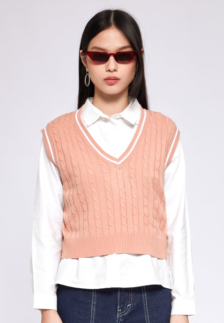 V-neck Fitted Knit Vest