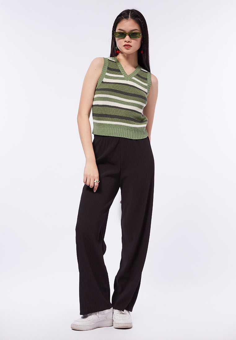 Pattern Knit Vest