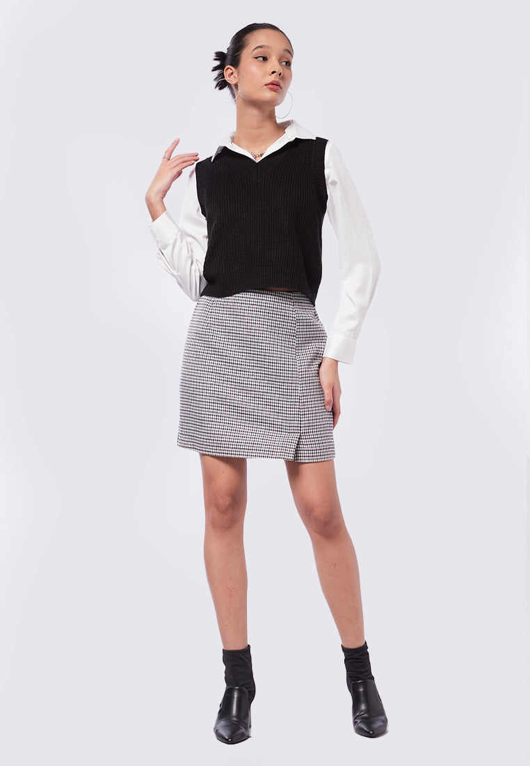 V-Neck Knit Vest