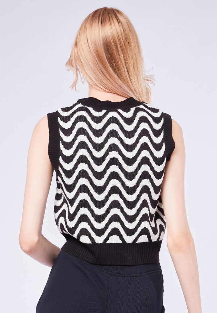 Knitted Crop Vest