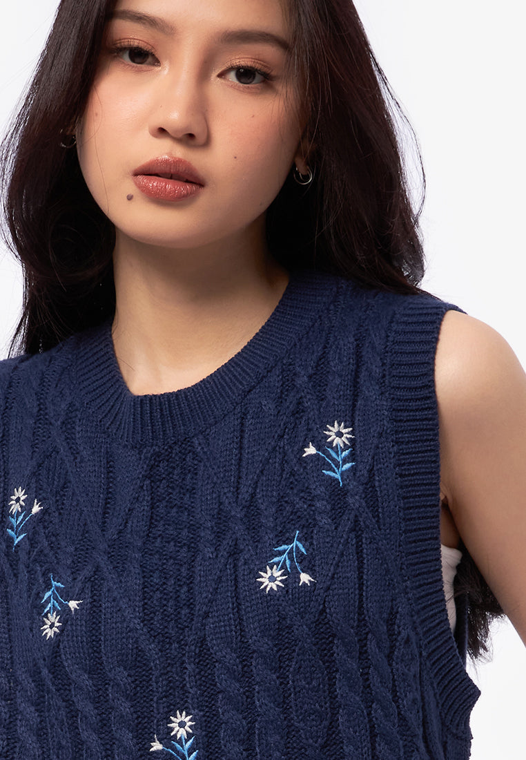 Embroidered Sleeveless Knit Top