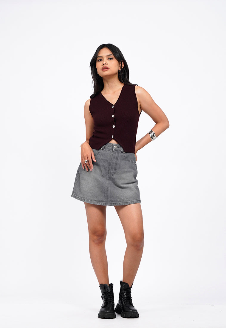 V-Neck Buttoned Knit Vest