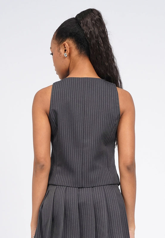 Round Neck Pinstripes Vest