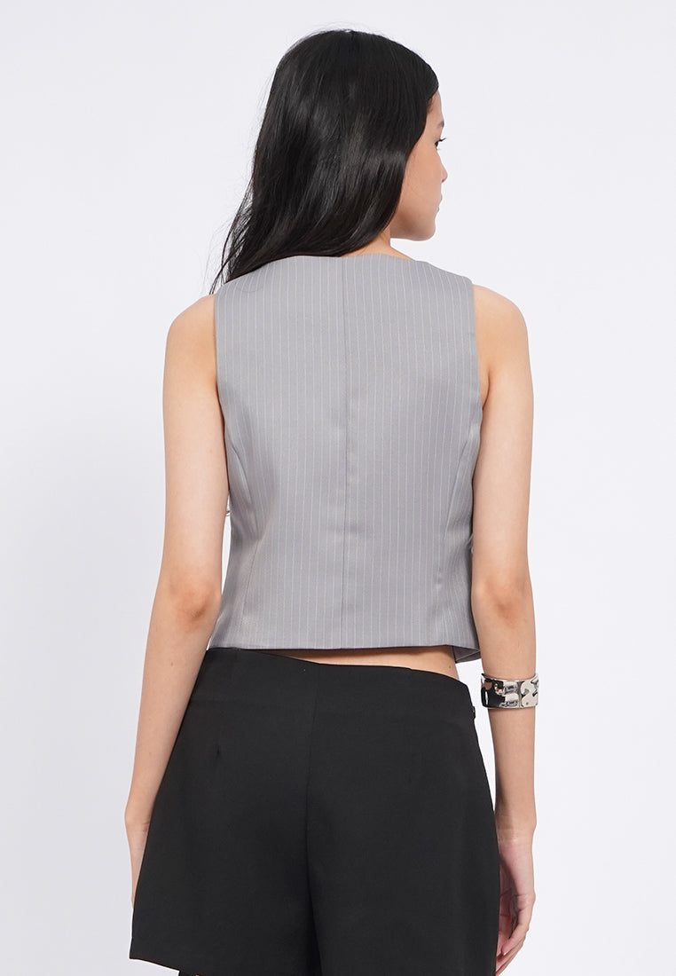 Round Neck Fitted Vest