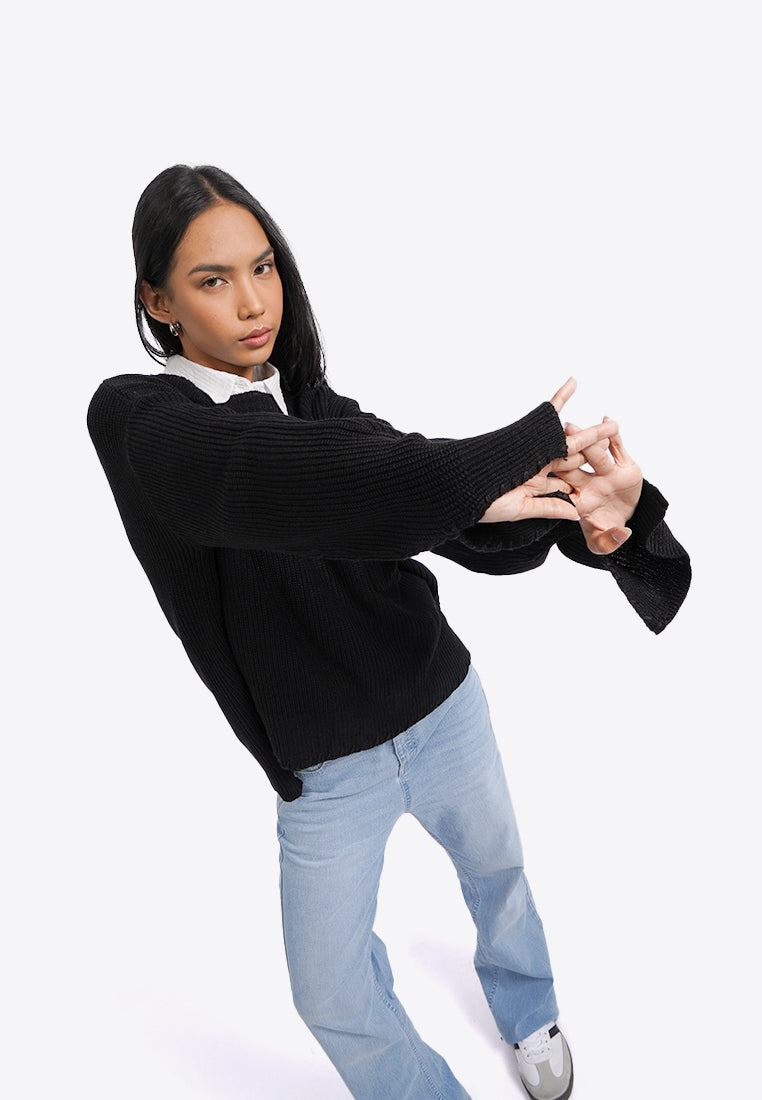 Oversized Sweater with Pocket Details