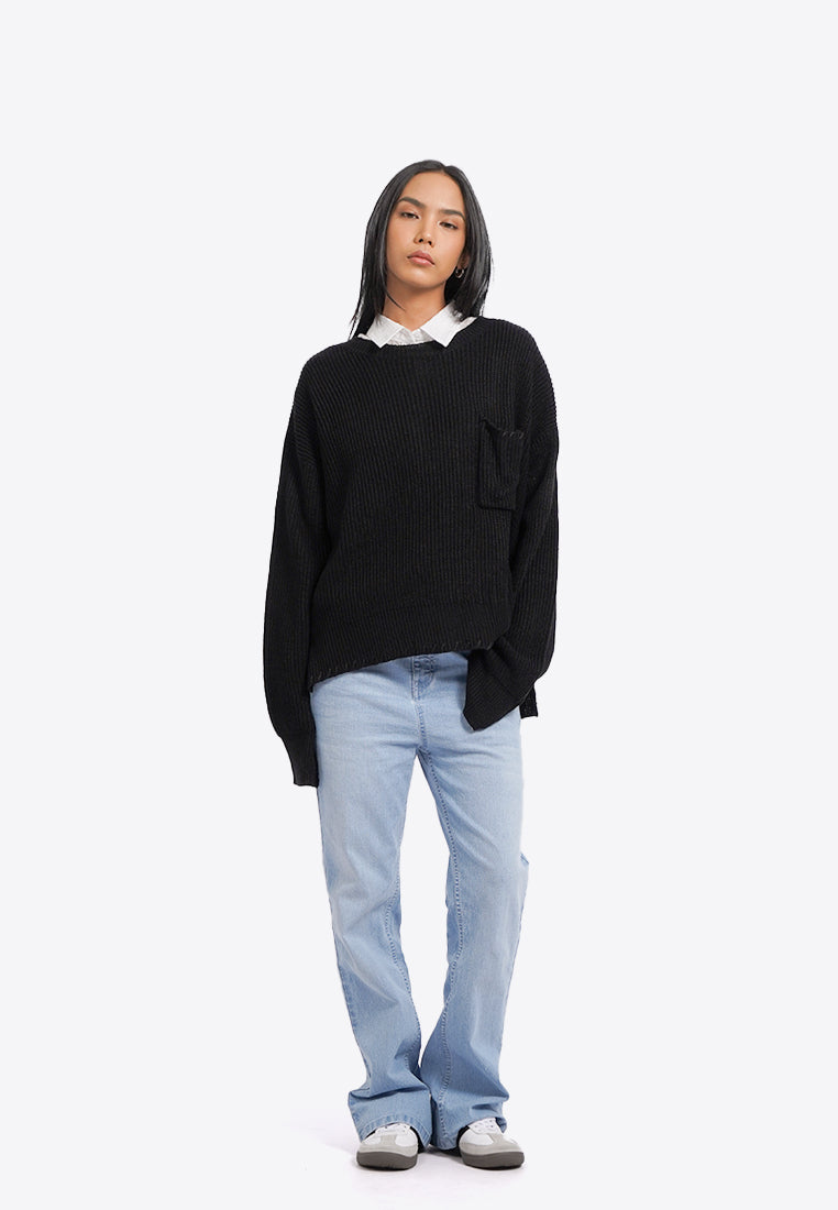 Oversized Sweater with Pocket Details