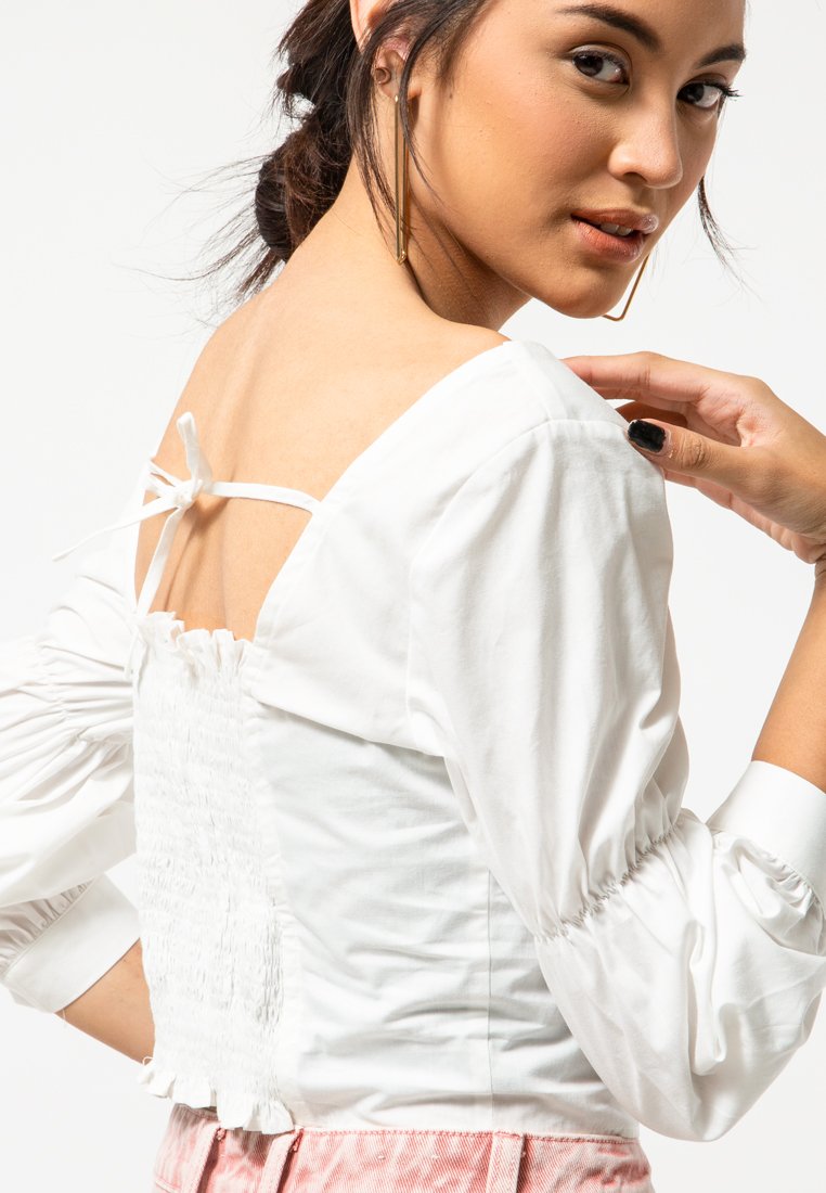 Balloon Sleeve Top