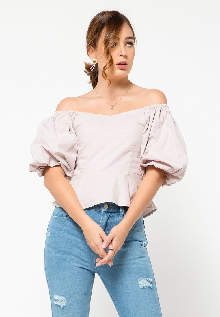 Balloon Sleeve Top