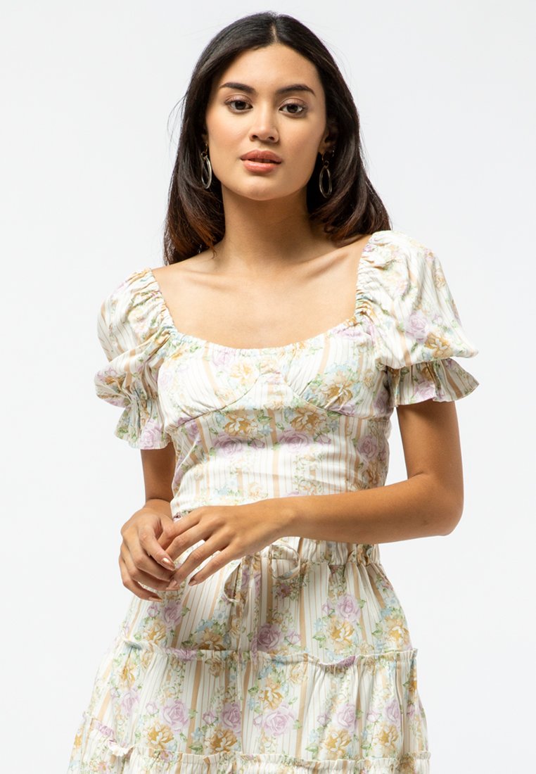 Printed Puff Sleeve Top
