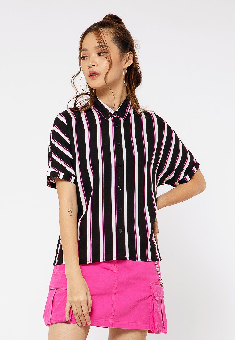 Crop Loose Shirt