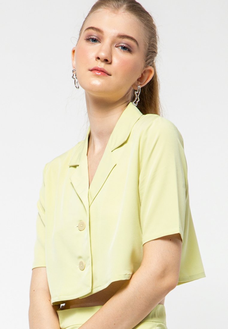 Crop Shirt