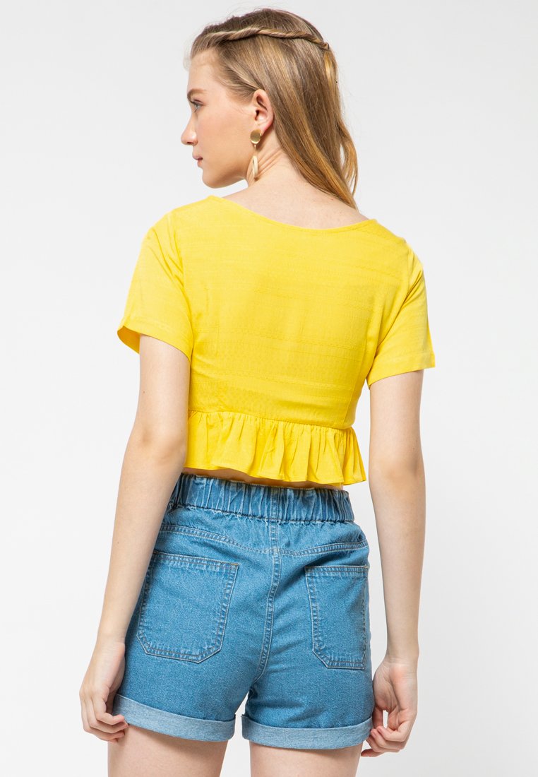 Crop Ruffle Front Tie