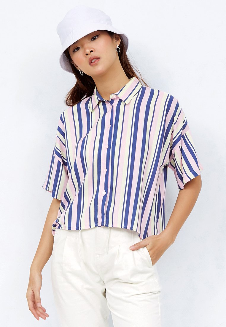 Printed Crop Shirt