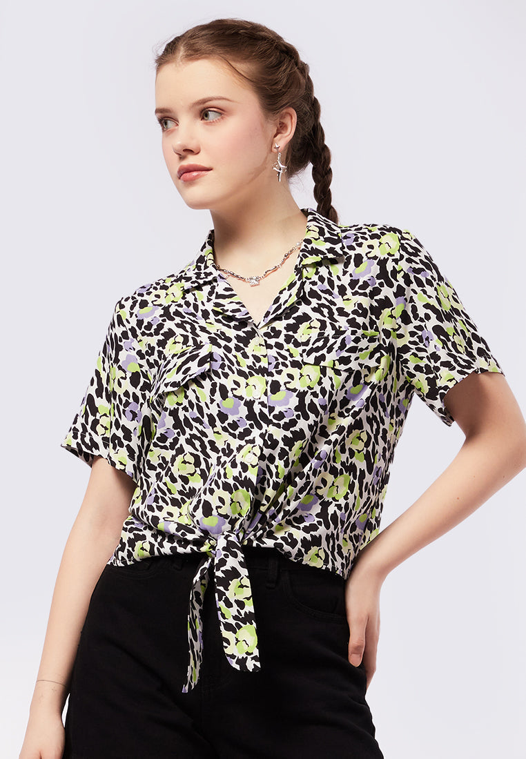 Printed Short Sleeve Blouse with Front Tie