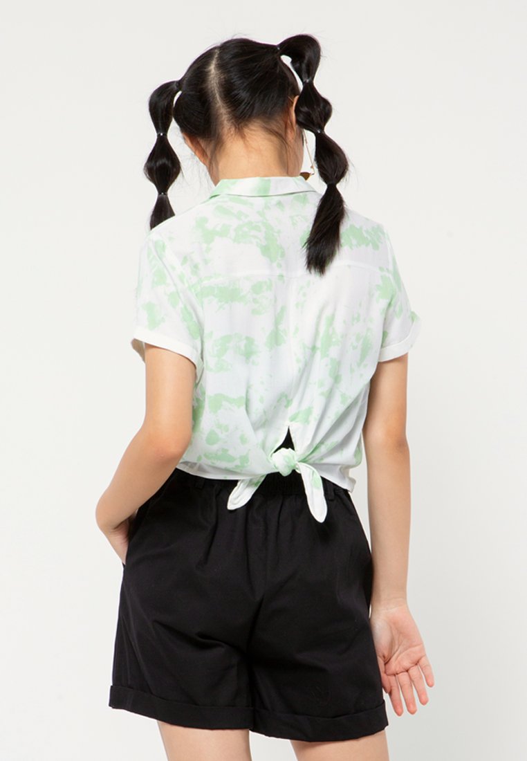 Basic Crop Shirt