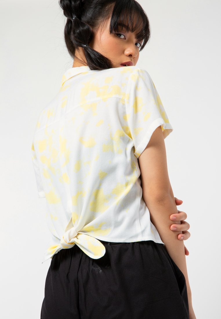 Basic Crop Shirt