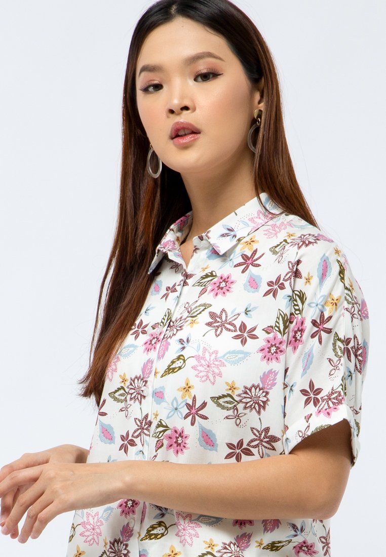 Printed Short Sleeve Blouse