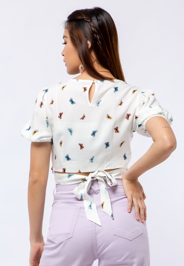 Back Ribbon Blouse