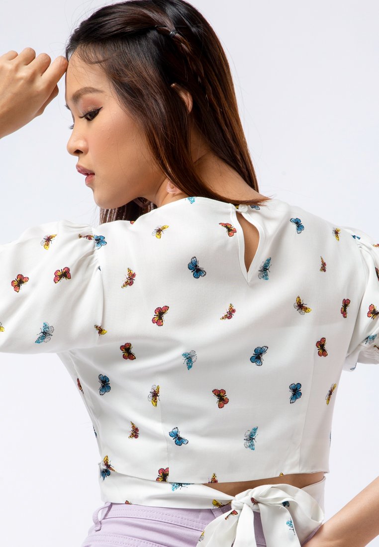 Back Ribbon Blouse