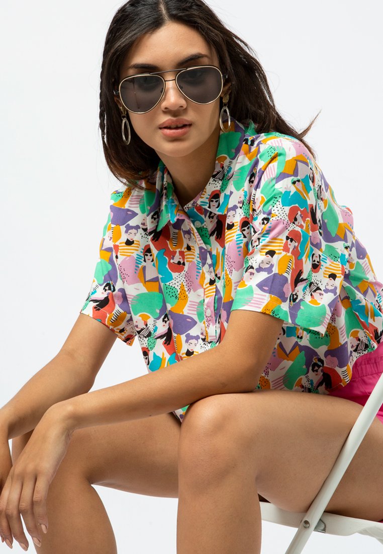 Short Sleeve Shirt with Polo Collar