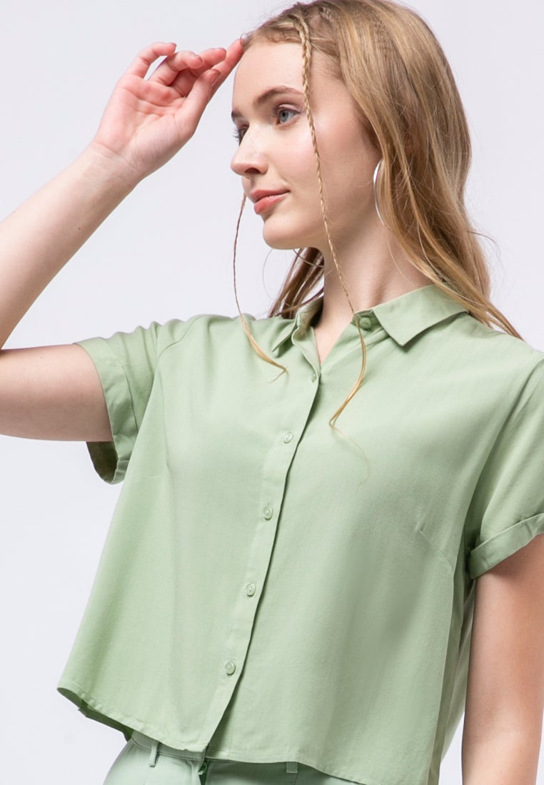 Short Sleeve Crop Shirt
