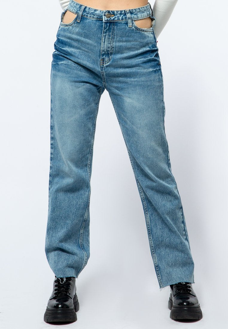 Straight Denim with Cut-out Pocket