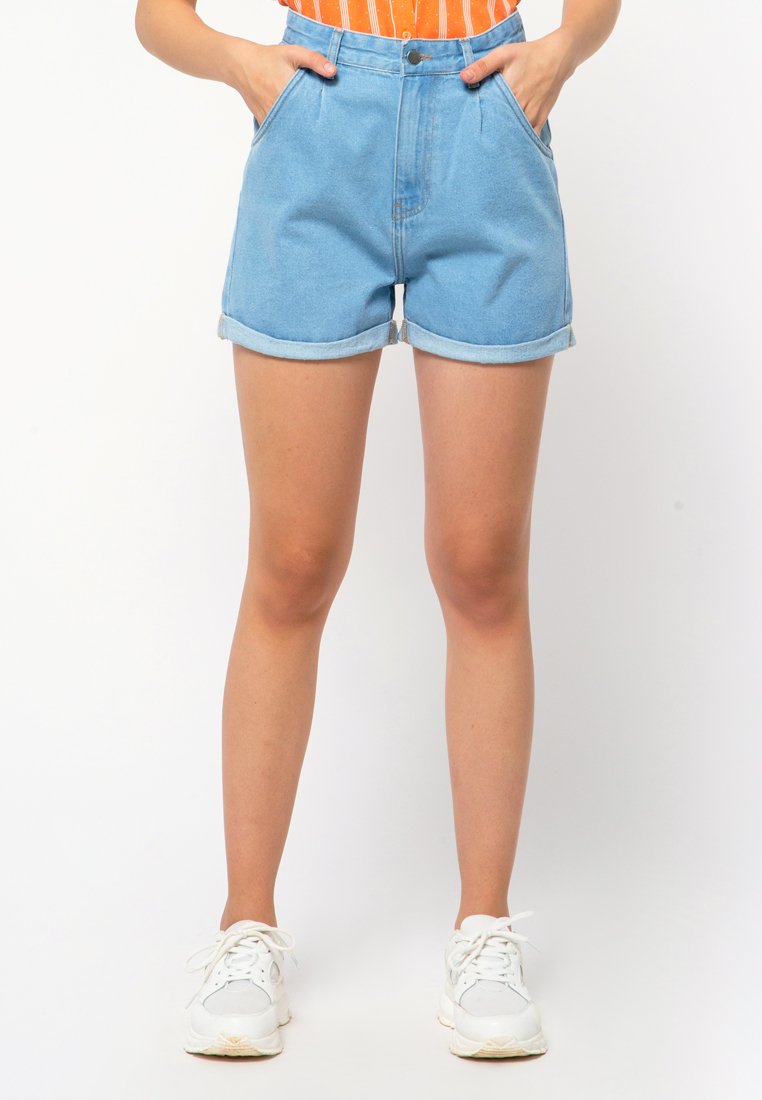 Mom Fit Denim Short