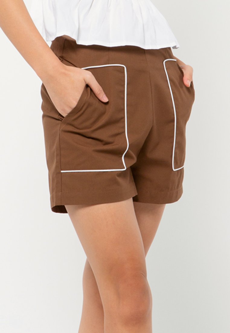 Piping Short