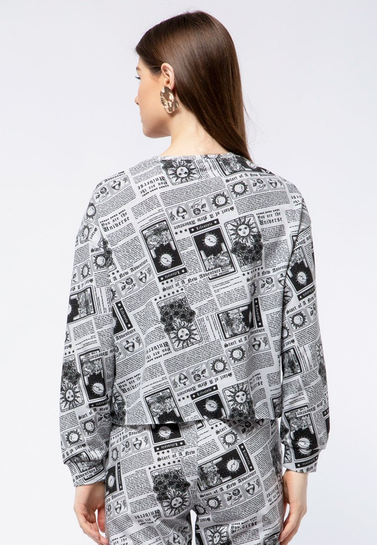 Crop Long Sleeve Sweatshirt