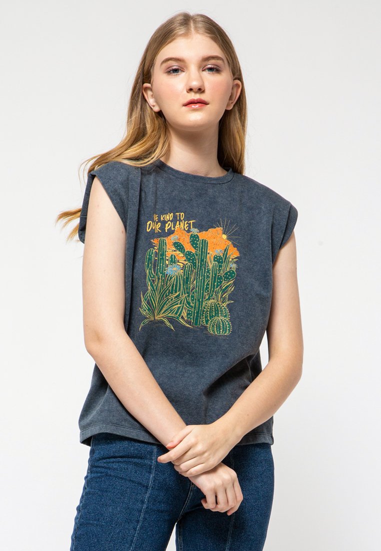 Shoulder Padded Sweatshirt