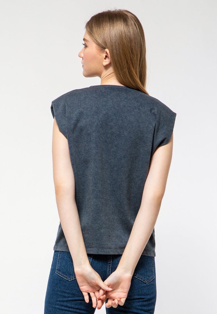 Shoulder Padded Sweatshirt