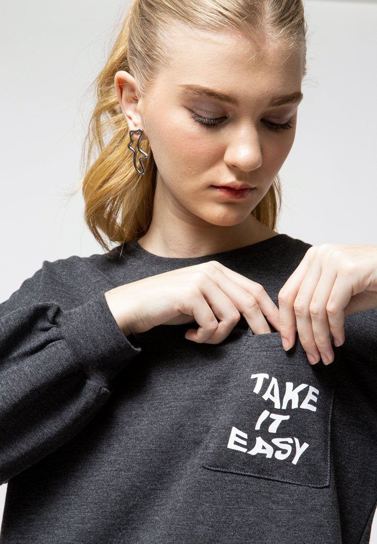 Sweatshirt with Front pocket