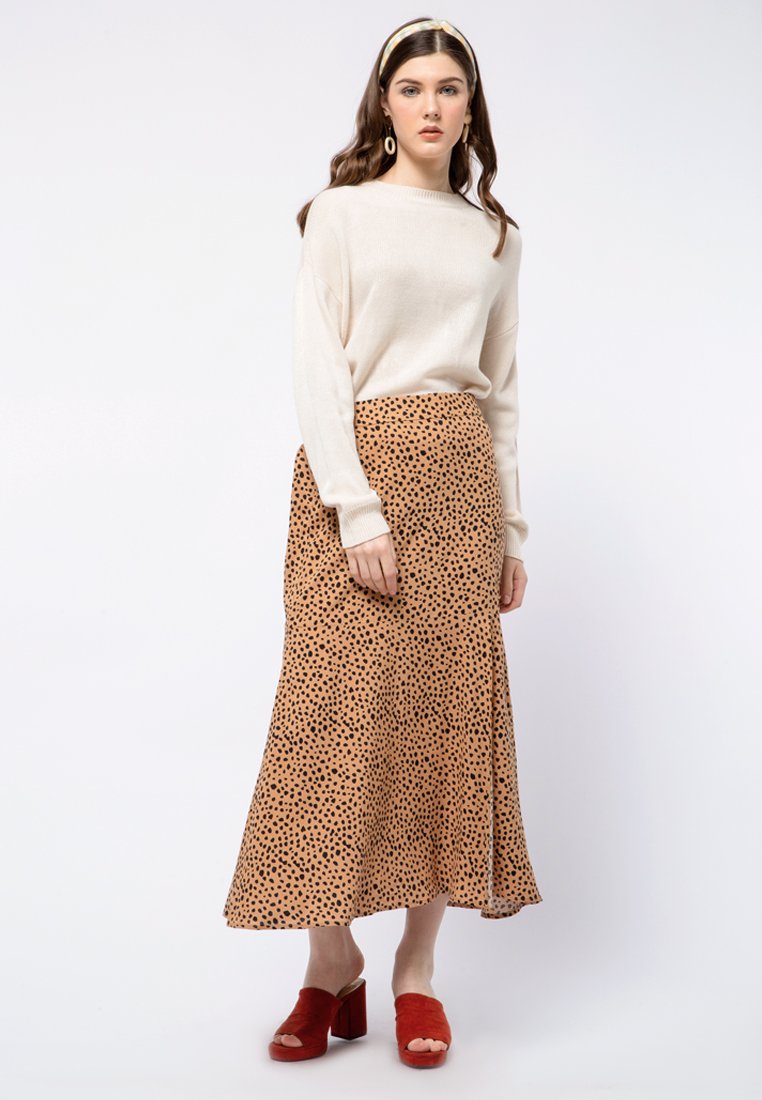 Long Sleeve Knit Sweater