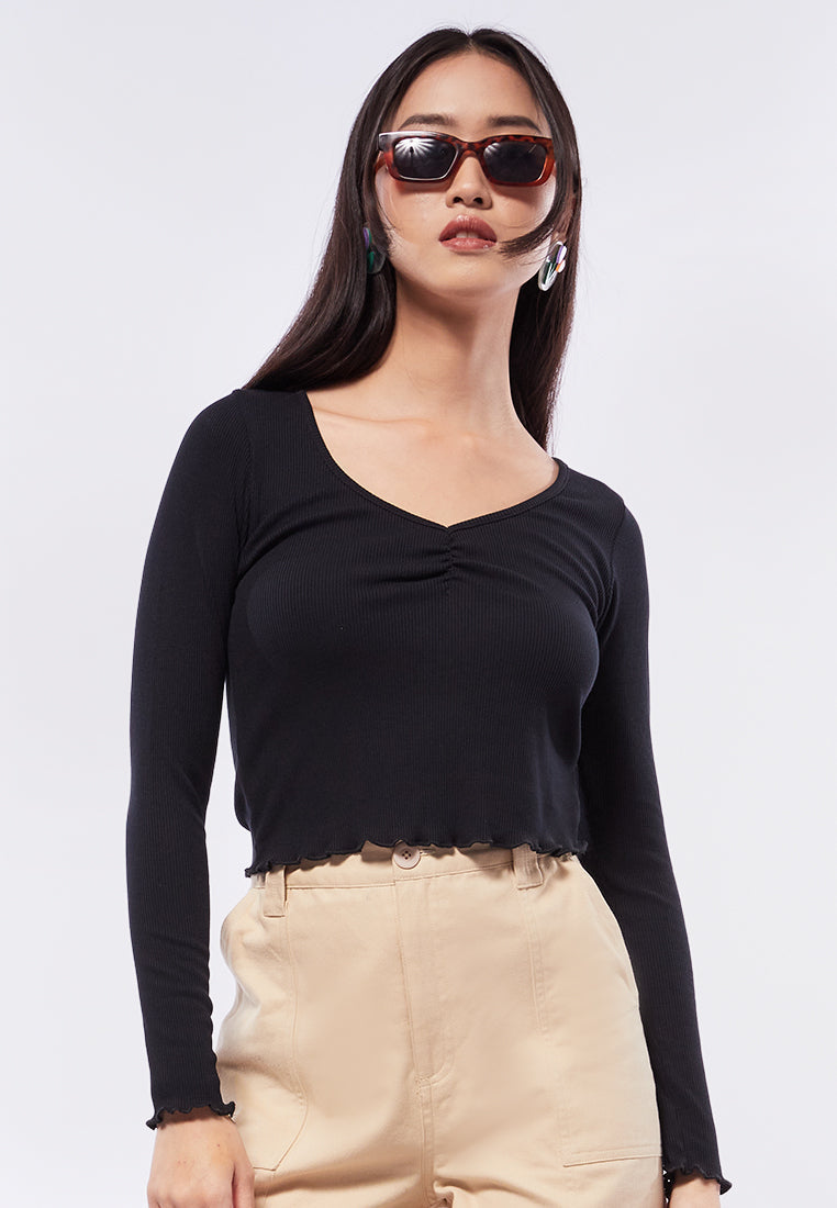 Front Ruched Long Sleeve Top