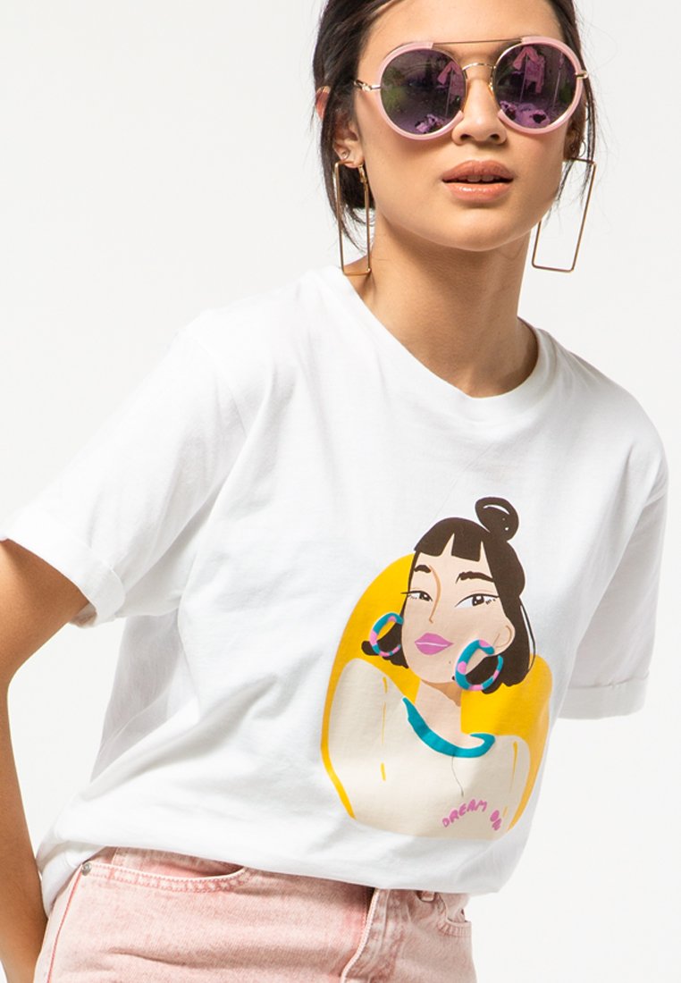 Colorbox X Dinda Puspitasari Oversized Tee