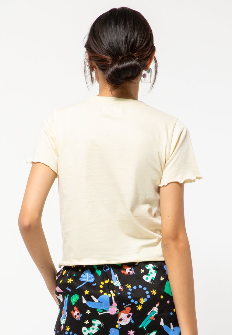 Colorbox X Dinda Puspitasari Embroidery Crop Top