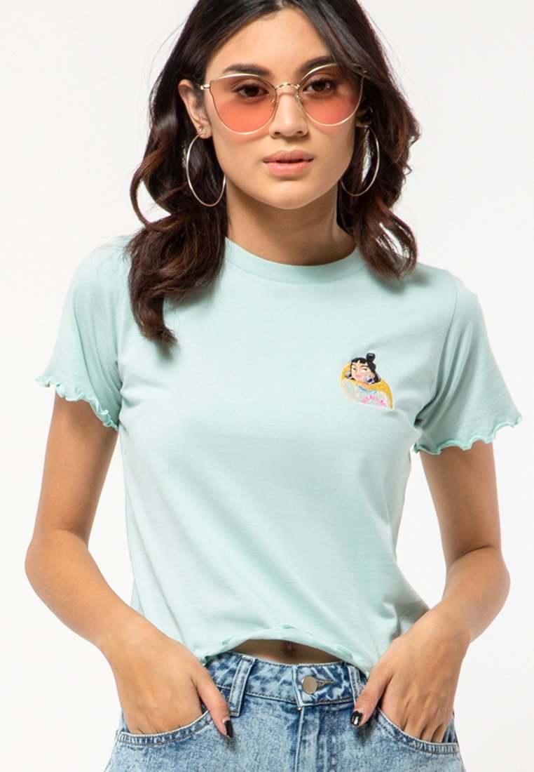 Colorbox X Dinda Puspitasari Embroidery Crop Top
