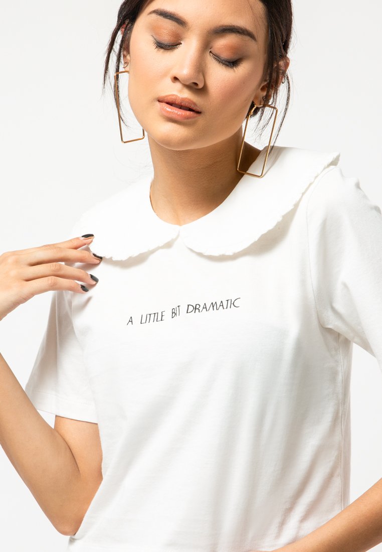 Peterpan Collar Tee