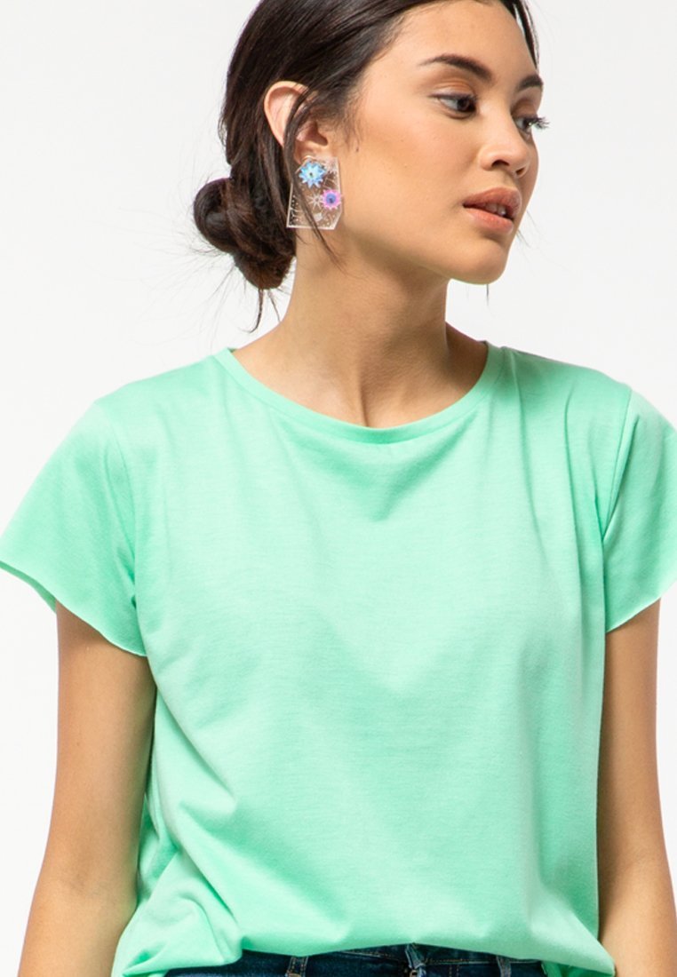 Loose Short Sleeve