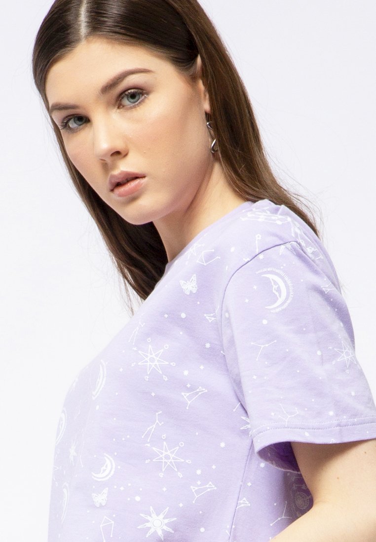 Oversize Cropped Tee