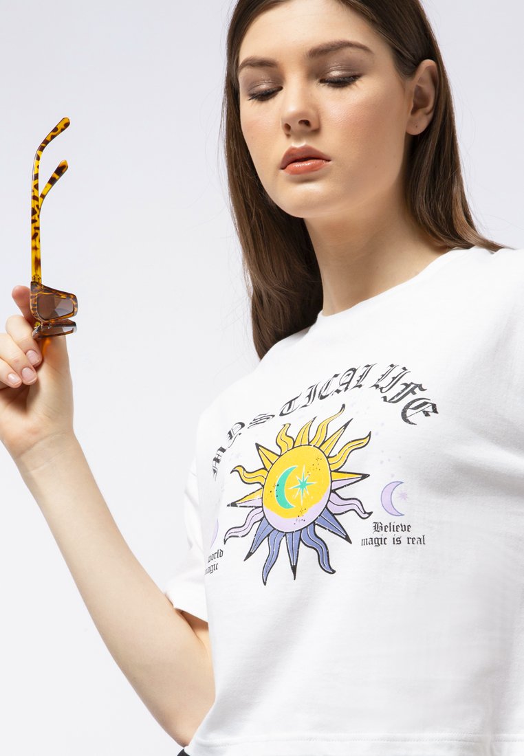 Oversize Cropped Tee