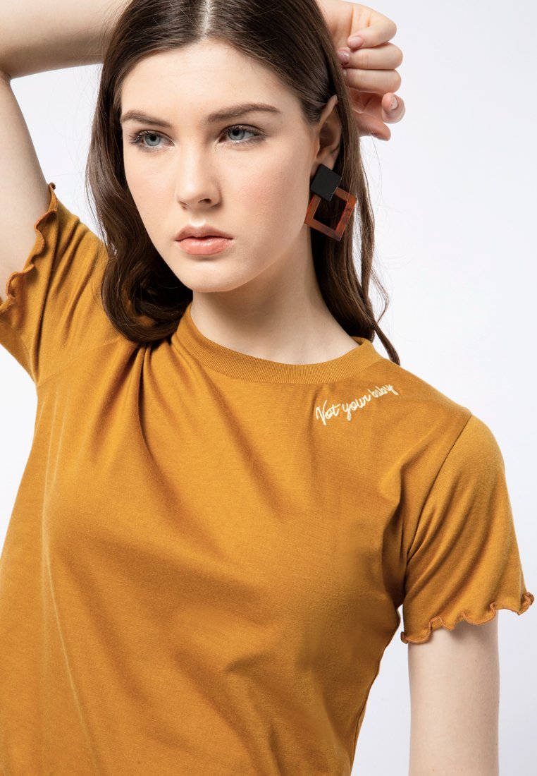 Embroidery Short Sleeve T-Shirt