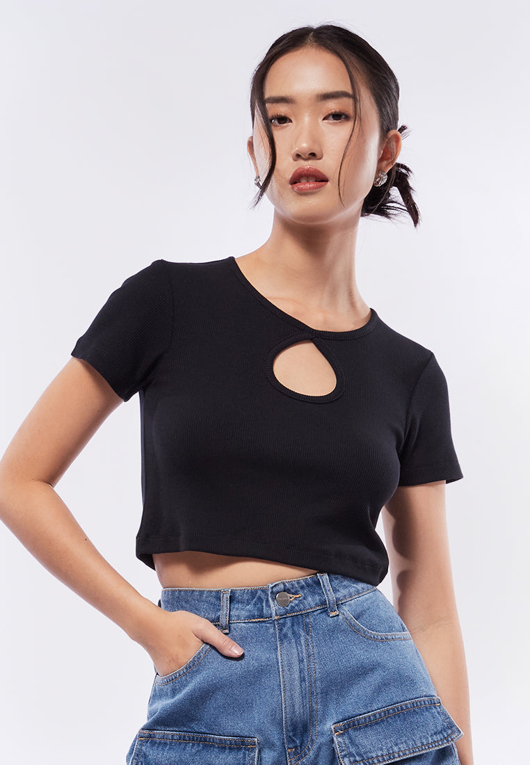 Keyhole Short Sleeve Crop Top