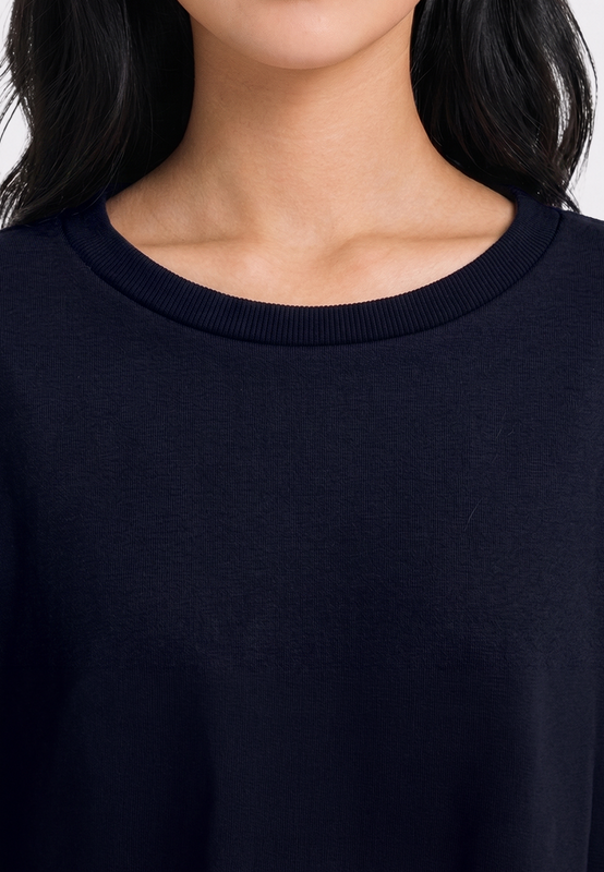 Long Sleeve Crop Sweatshirt