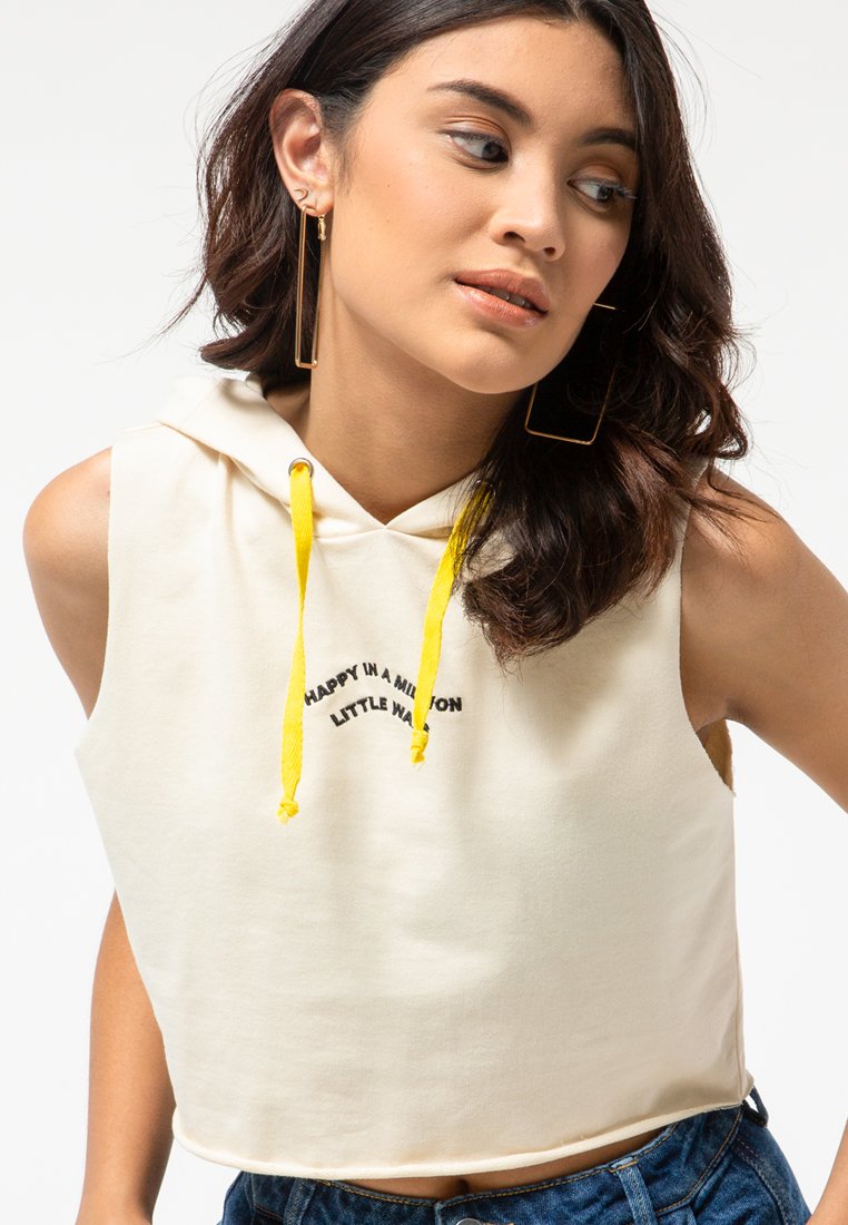 Embroidary Hoodie Crop Top