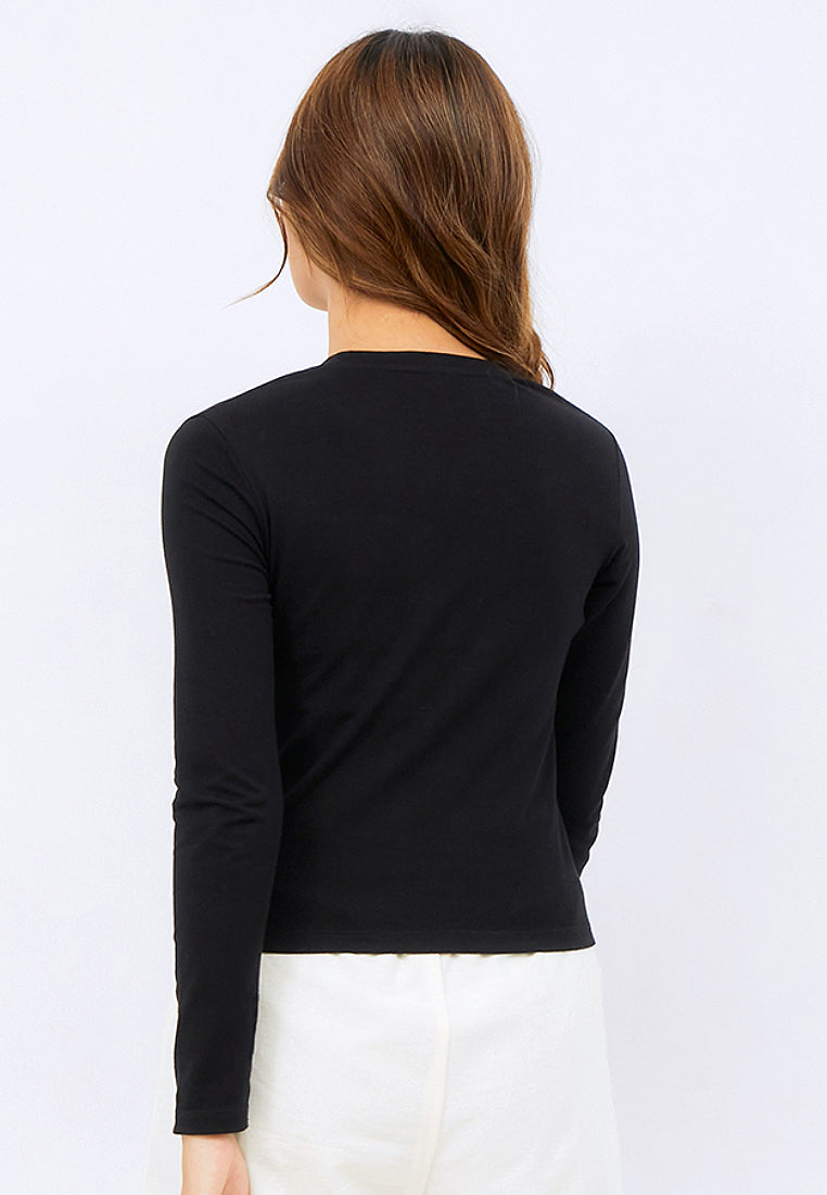 Fitted Long Sleeve T-Shirt